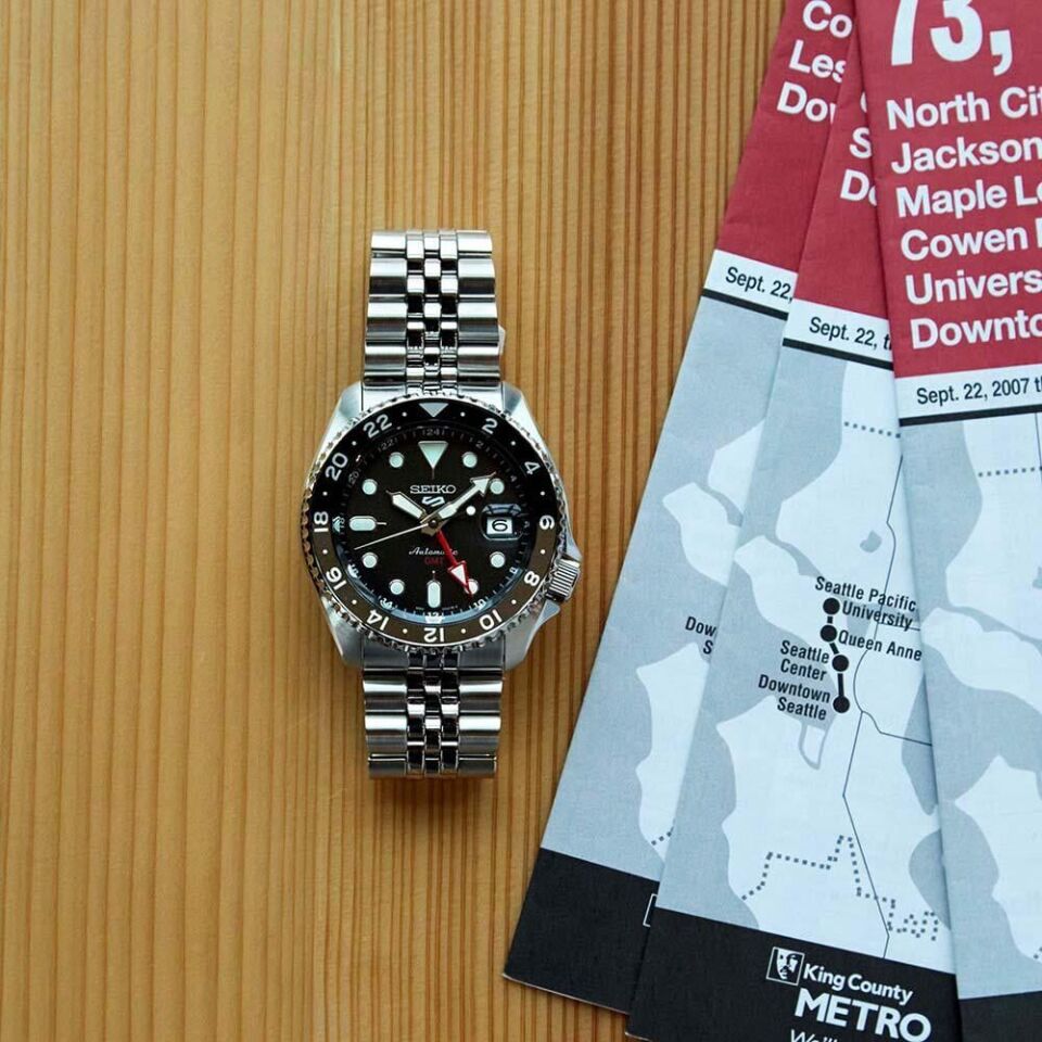 Seiko 5 Sports GMT SSK001K Erkek Kol Saati SSK001K1